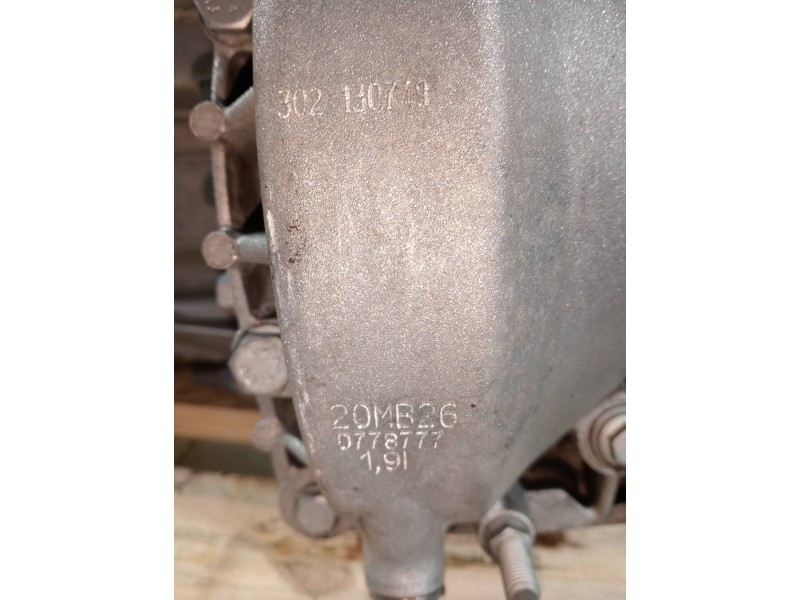 Recambio de caja cambios para peugeot 5008 premium referencia OEM IAM 20MB26 0778777 6V