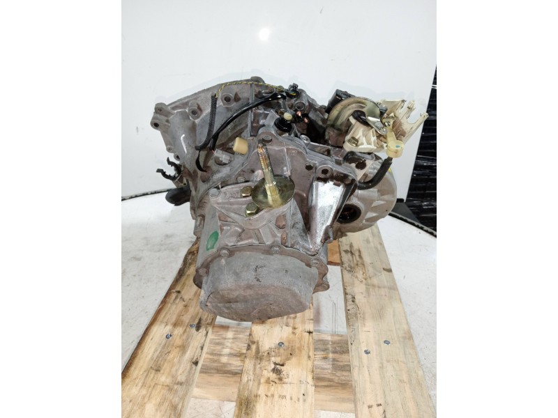 Recambio de caja cambios para peugeot 307 (s1) xr referencia OEM IAM 20DM39 63326342 5V