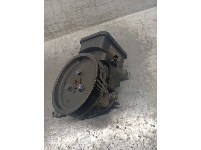 Recambio de bomba direccion para bmw serie 3 touring (e46) 320d referencia OEM IAM 6756575 7692974519 