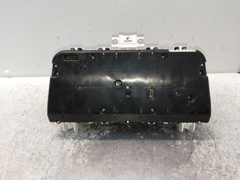 Recambio de cuadro instrumentos para toyota corolla verso (r1) 2.2 d-4d luna referencia OEM IAM M8838000F091  