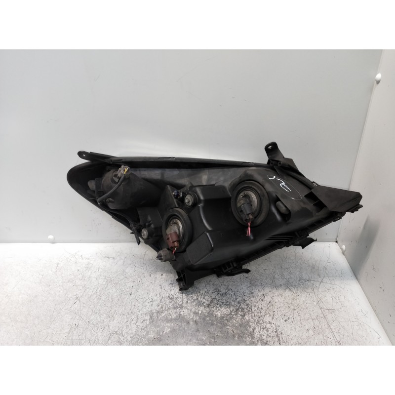 Recambio de faro izquierdo para toyota corolla verso (r1) 2.2 d-4d luna referencia OEM IAM   