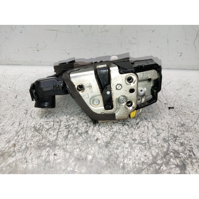 Recambio de motor cierre centralizado delantero izquierdo para toyota corolla verso (r1) 2.2 d-4d luna referencia OEM IAM   