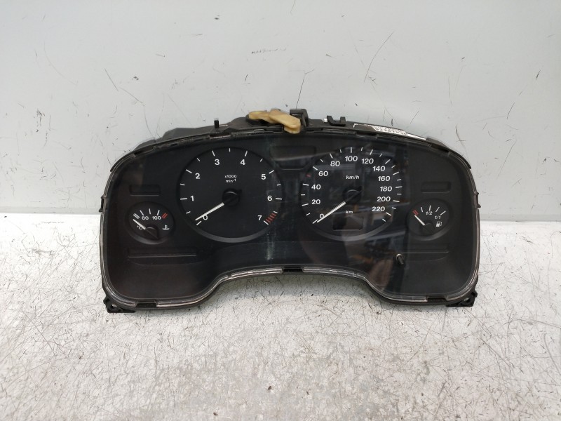 Recambio de cuadro instrumentos para opel astra g berlina 1.6 16v referencia OEM IAM 09228753EB  