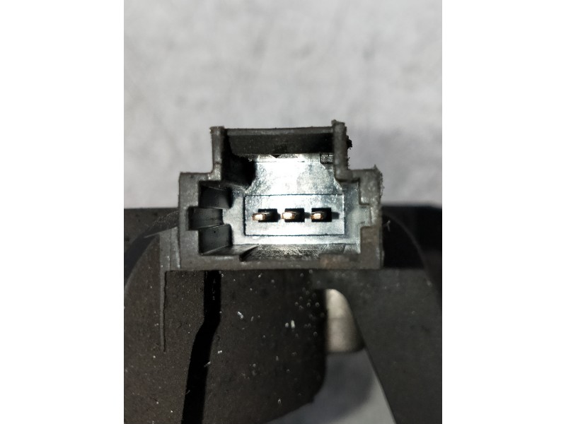 Recambio de motor limpia trasero para renault kangoo dynamique referencia OEM IAM 0390201836 8200431392 