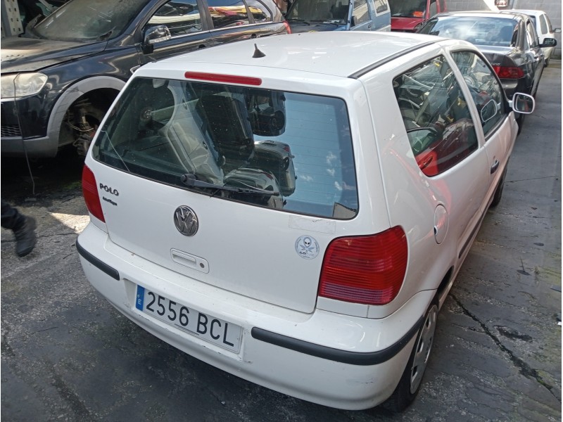 volkswagen polo berlina (6n2) del año 2000