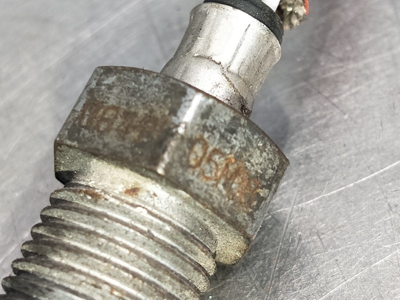 Recambio de sensor para nissan qashqai (j11) acenta referencia OEM IAM 0049105M8 04770R 