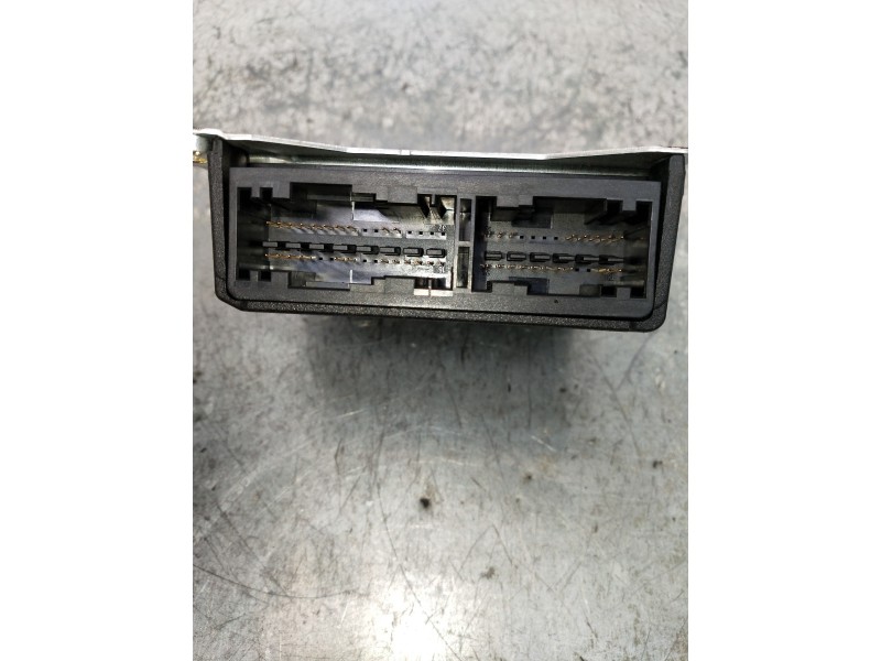 Recambio de centralita airbag para peugeot 5008 premium referencia OEM IAM 0285010704 9666775480 