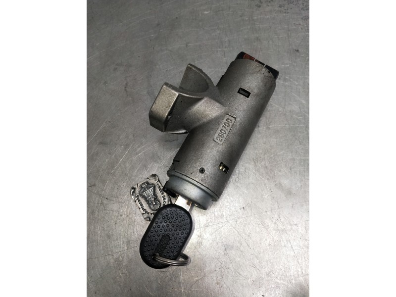 Recambio de conmutador de arranque para fiat uno (146) 70 super referencia OEM IAM 280700  