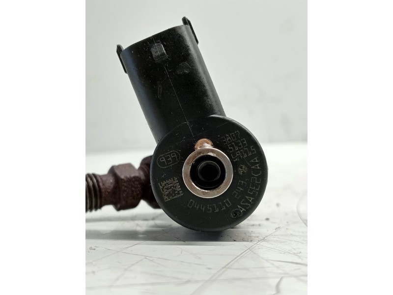 Recambio de inyector para saab 9-3 sport hatch 1.9 tid linear sport referencia OEM IAM 0445110243  BOSCH