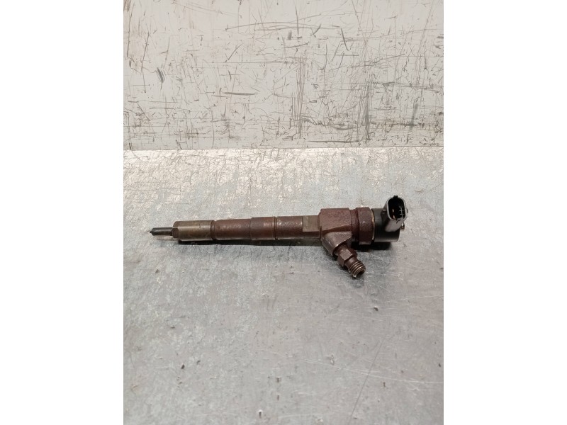Recambio de inyector para saab 9-3 sport hatch 1.9 tid linear sport referencia OEM IAM 0445110243  BOSCH