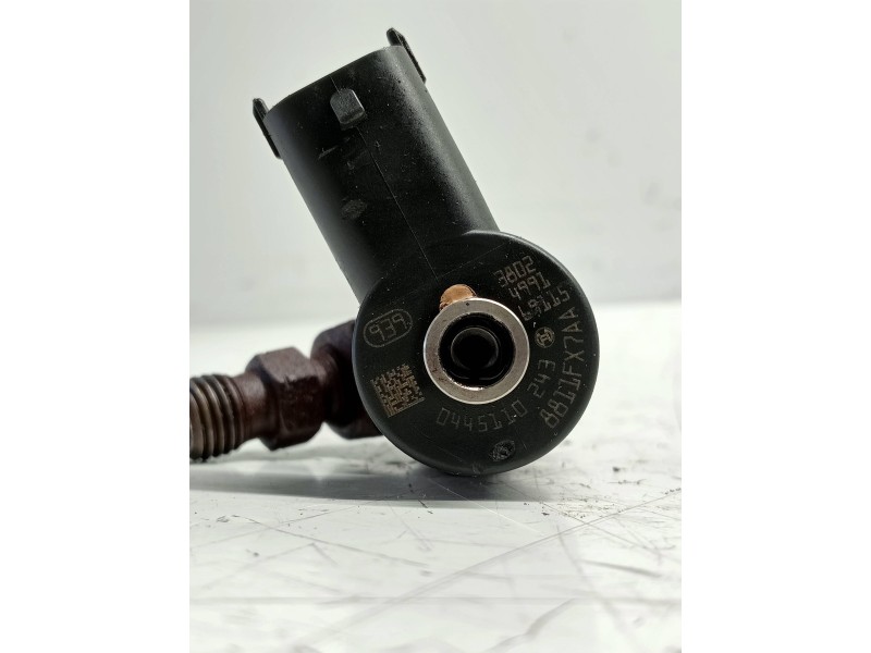 Recambio de inyector para saab 9-3 sport hatch 1.9 tid linear sport referencia OEM IAM 0445110243  BOSCH