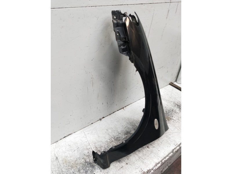 Recambio de aleta delantera izquierda para nissan almera (n16/e) comfort referencia OEM IAM   