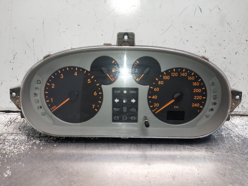 Recambio de cuadro instrumentos para renault scenic rx4 (ja0) 1.9 dci referencia OEM IAM P8200215695 216702623 