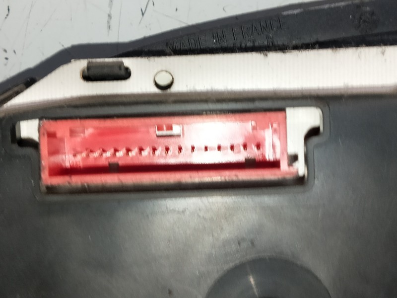 Recambio de cuadro instrumentos para renault scenic rx4 (ja0) 1.9 dci referencia OEM IAM P8200215695 216702623 