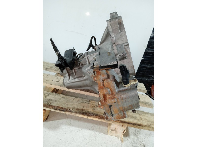 Recambio de caja cambios para mg rover serie 600 (rh) 620 di referencia OEM IAM S4FTU 2010543 5V