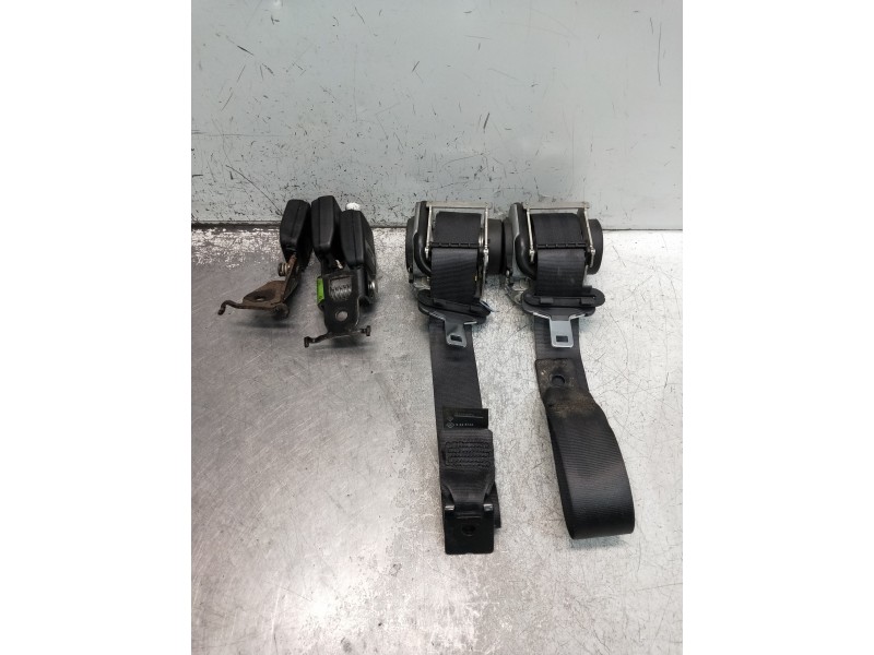 Recambio de juego cinturones trasero para renault megane ii classic berlina confort authentique referencia OEM IAM 798369 042574
