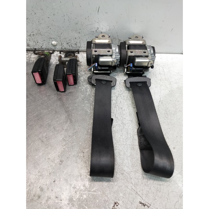 Recambio de juego cinturones trasero para renault megane ii classic berlina confort authentique referencia OEM IAM 798369 042574