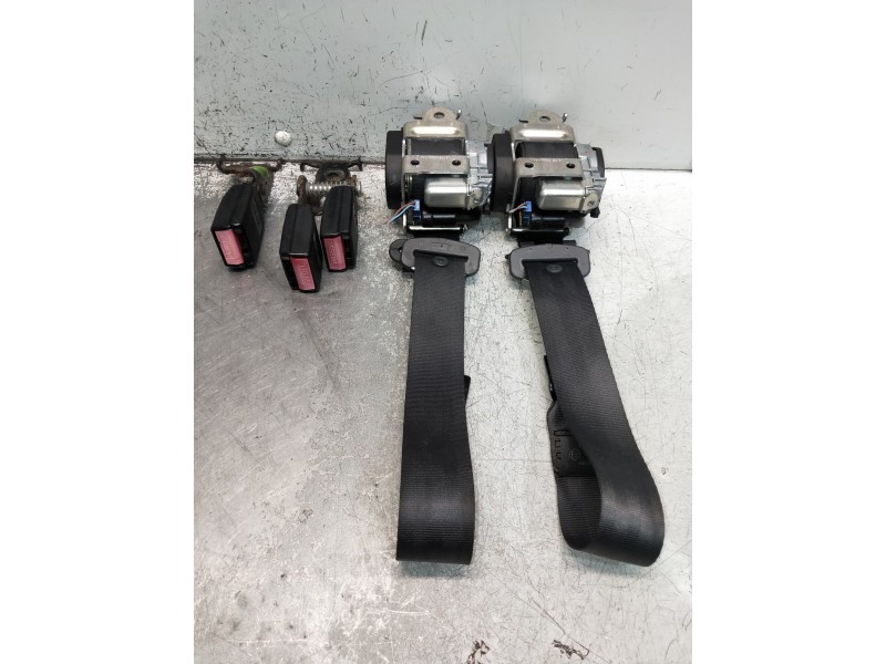 Recambio de juego cinturones trasero para renault megane ii classic berlina confort authentique referencia OEM IAM 798369 042574