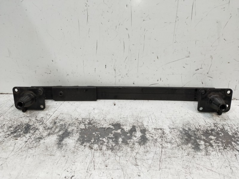 Recambio de refuerzo paragolpes delantero para peugeot 5008 premium referencia OEM IAM   