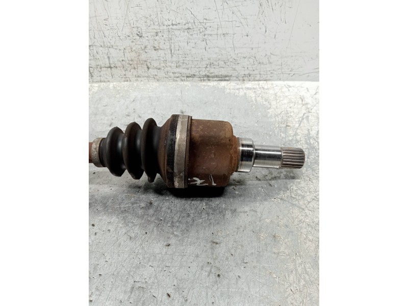 Recambio de transmision delantera izquierda para citroen c3 pluriel 1.6 16v sensodrive referencia OEM IAM 9642756380  