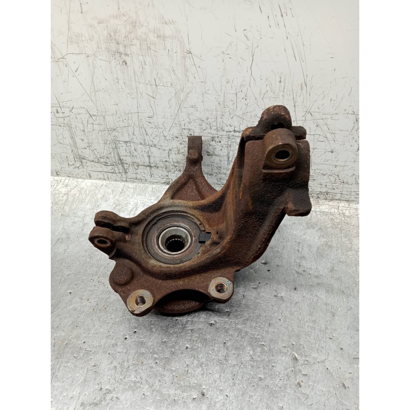 Recambio de mangueta delantera izquierda para citroen c3 pluriel 1.6 16v sensodrive referencia OEM IAM   