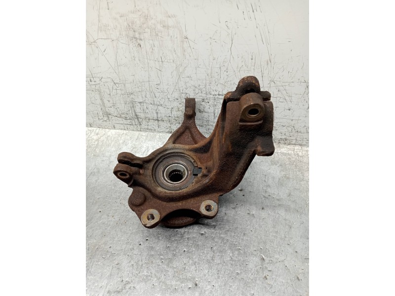 Recambio de mangueta delantera izquierda para citroen c3 pluriel 1.6 16v sensodrive referencia OEM IAM   