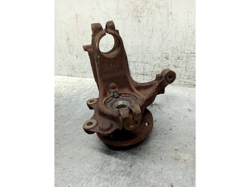 Recambio de mangueta delantera derecha para citroen c3 pluriel 1.6 16v sensodrive referencia OEM IAM   