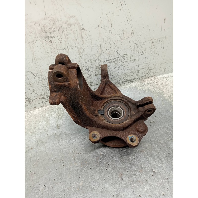 Recambio de mangueta delantera derecha para citroen c3 pluriel 1.6 16v sensodrive referencia OEM IAM   