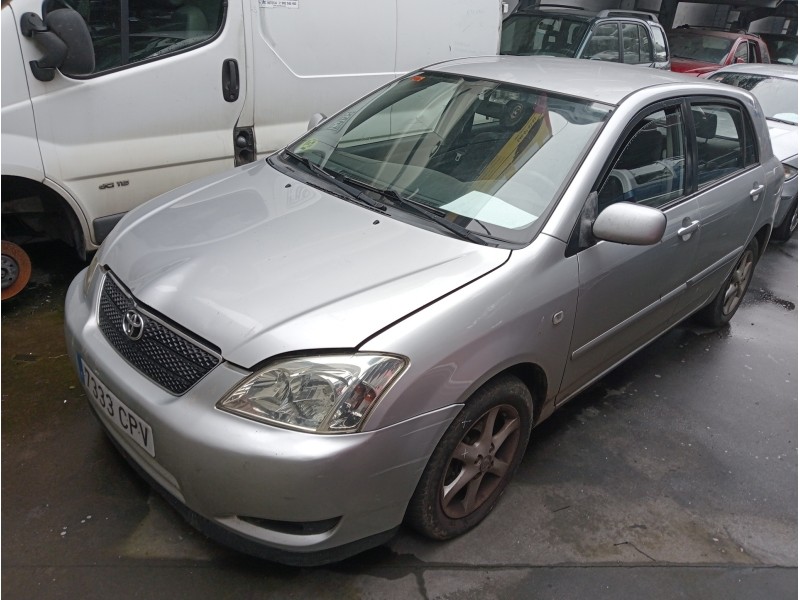 toyota corolla (e12) del año 2003