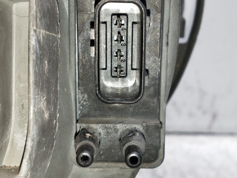 Recambio de faro derecho para mercedes clase e (w210) berlina diesel 220 diesel (210.004) referencia OEM IAM   