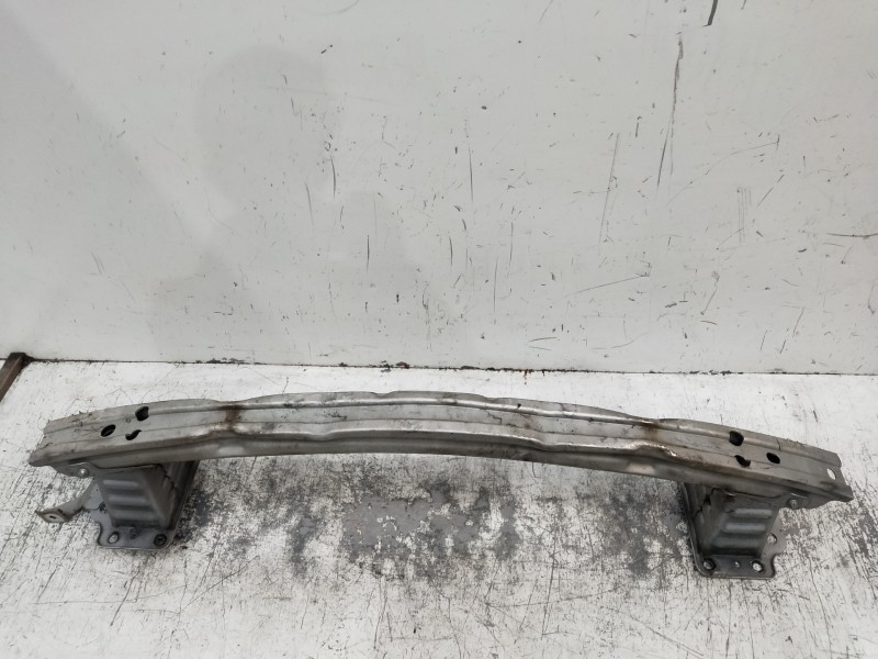 Recambio de refuerzo paragolpes delantero para opel vectra c berlina cosmo referencia OEM IAM   