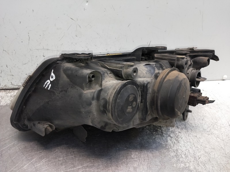 Recambio de faro derecho para saab 9-3 sport hatch 1.9 tid linear sport referencia OEM IAM 5DV00829000 PARA PULIR PATILLA REPARA