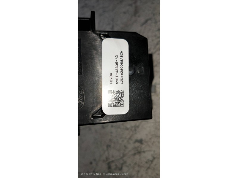 Recambio de mando luces para ford focus lim. (cb8) edition referencia OEM IAM AV6T13335AD  
