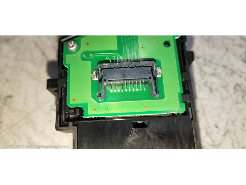 Recambio de mando luces para ford focus lim. (cb8) edition referencia OEM IAM AV6T13335AD  