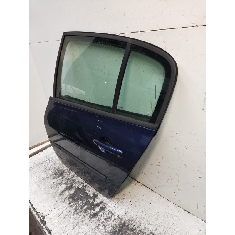 Recambio de puerta trasera izquierda para renault megane ii classic berlina confort authentique referencia OEM IAM   4P
