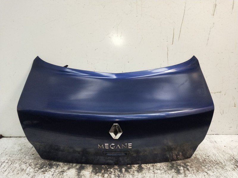 Recambio de tapa maletero para renault megane ii classic berlina confort authentique referencia OEM IAM   