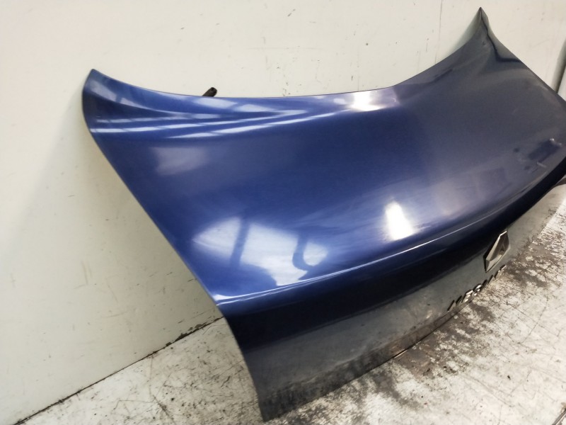 Recambio de tapa maletero para renault megane ii classic berlina confort authentique referencia OEM IAM   