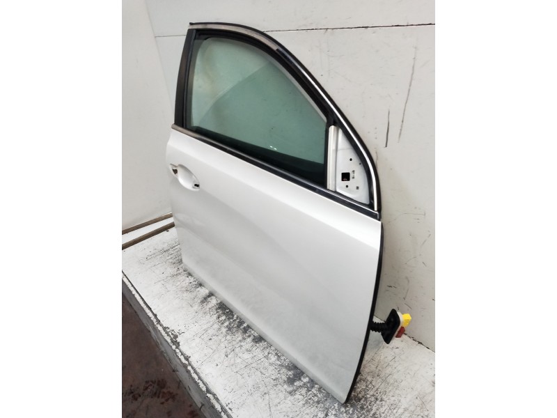 Recambio de puerta delantera derecha para peugeot 308 allure referencia OEM IAM   5P