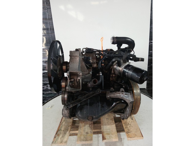 Recambio de motor completo para audi a6 berlina (4b2) 1.9 tdi referencia OEM IAM AFN 762947 BOSCH