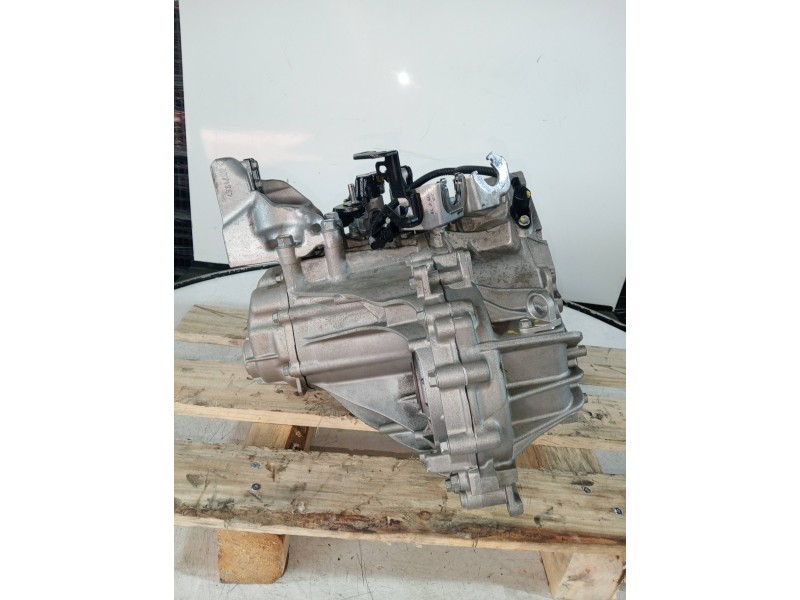 Recambio de caja cambios para kia ceed business referencia OEM IAM ZG38JJ 386513 6V