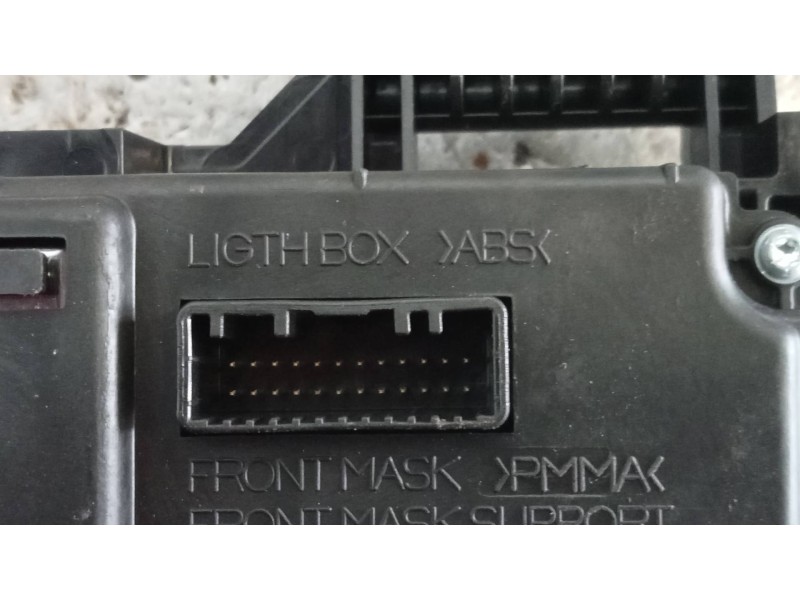 Recambio de pantalla multifuncion para renault zoe referencia OEM IAM 248101071R  