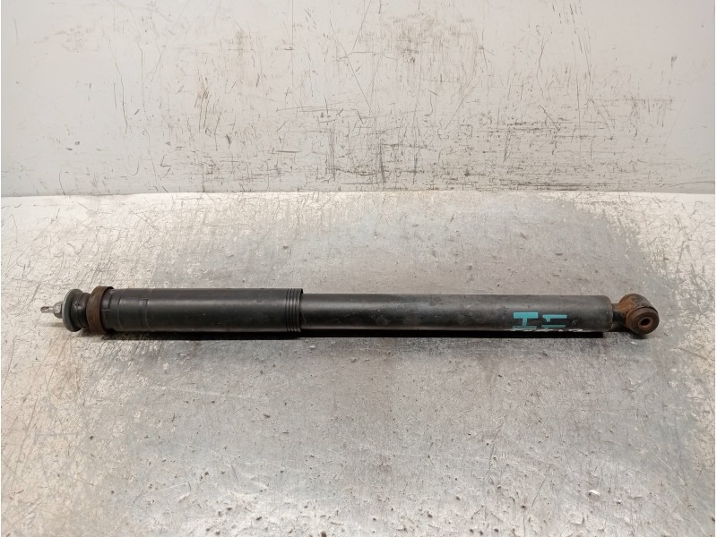 Recambio de amortiguador trasero izquierdo para skoda superb combi (3t5) 2.0 tdi dpf referencia OEM IAM 2033261700  