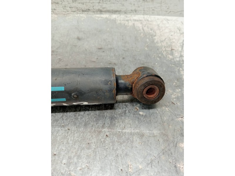 Recambio de amortiguador trasero izquierdo para skoda superb combi (3t5) 2.0 tdi dpf referencia OEM IAM 2033261700  