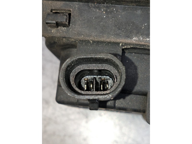 Recambio de faro antiniebla derecho para alfa romeo 146 2.0 td l referencia OEM IAM   