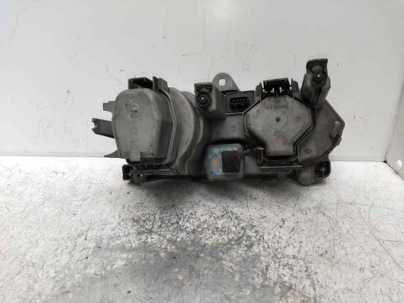 Recambio de faro izquierdo para alfa romeo 146 2.0 td l referencia OEM IAM   