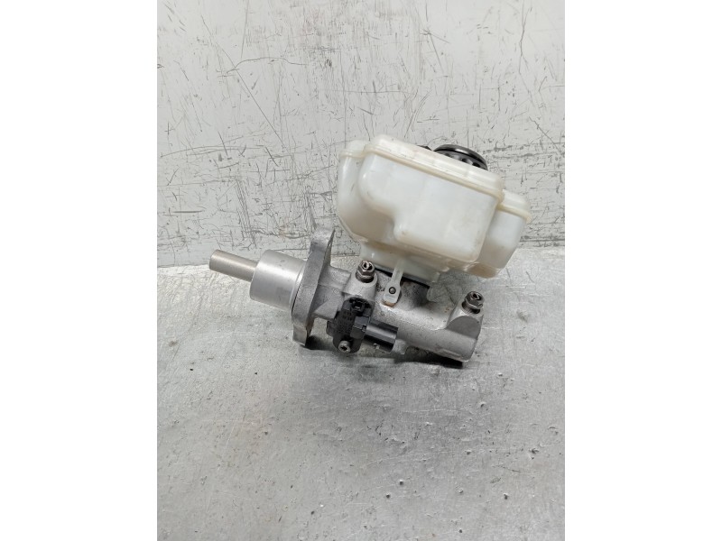 Recambio de bomba freno para skoda superb combi (3t5) 2.0 tdi dpf referencia OEM IAM 1K1611301D  