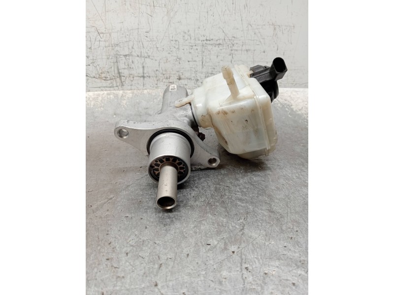Recambio de bomba freno para skoda superb combi (3t5) 2.0 tdi dpf referencia OEM IAM 1K1611301D  