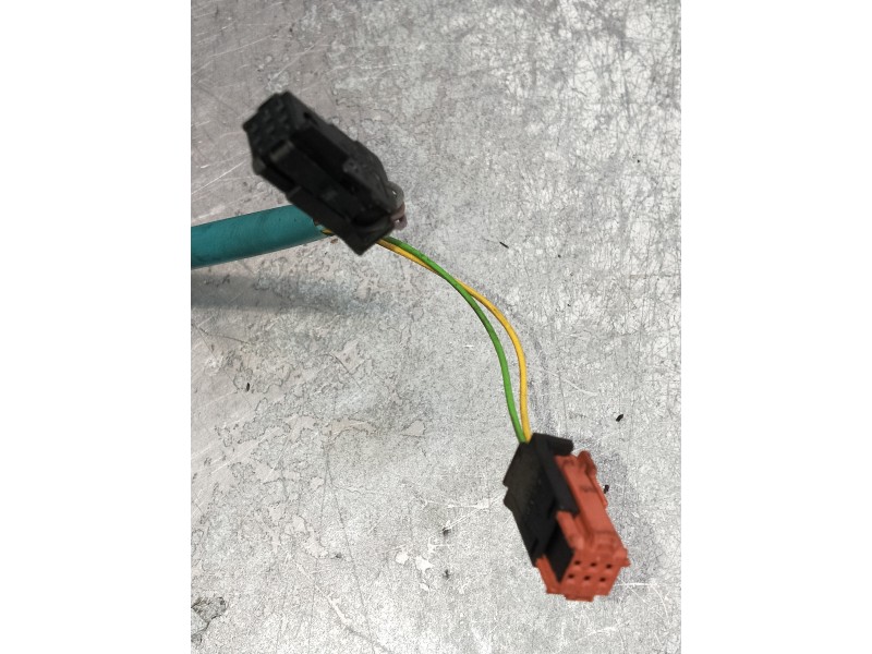 Recambio de retrovisor izquierdo para citroen c5 berlina 1.6 hdi cat (9hy / dv6ted4) referencia OEM IAM ELECTRICO 2 ENCHUFES 7 C