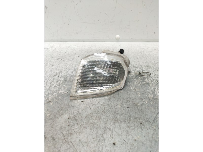 Recambio de piloto delantero derecho para alfa romeo 146 2.0 td l referencia OEM IAM   