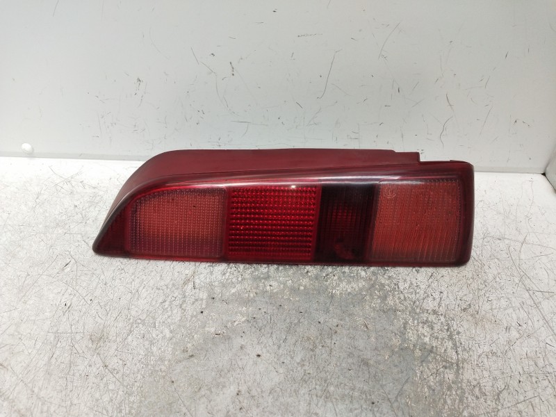 Recambio de piloto trasero derecho para alfa romeo 146 2.0 td l referencia OEM IAM   